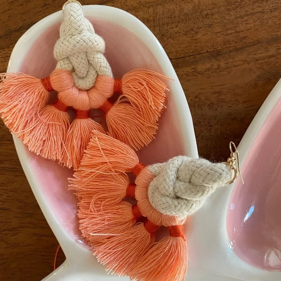 Macrame Peach Tassel Earrings – Handmade Fringe Boho Statement Jewelry - Picture 3 of 8